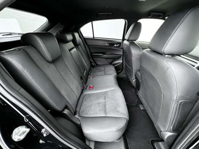 Mitsubishi ECLIPSE CROSS 2022-03 187715-6