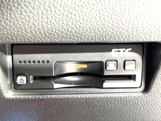 Suzuki SWIFT 2019-03 184590-8