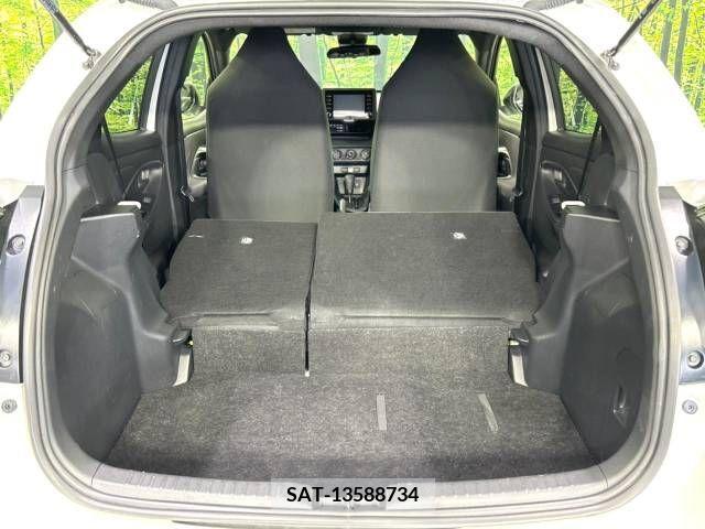 Toyota YARIS 2022-03 380539-10