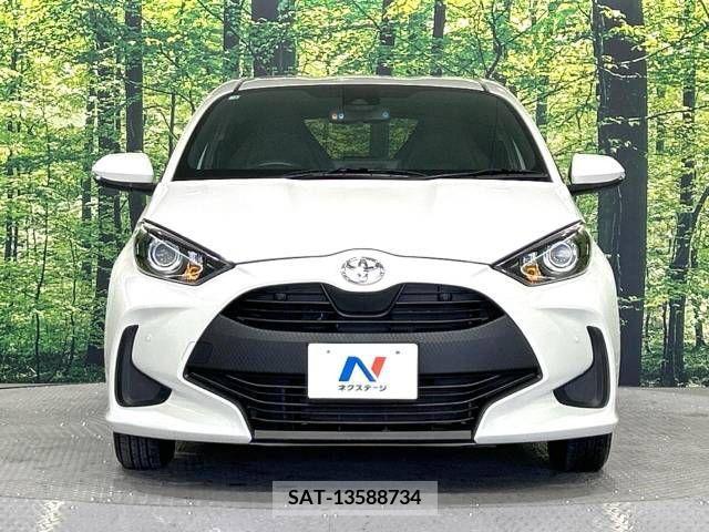 Toyota YARIS 2022-03 380539-14