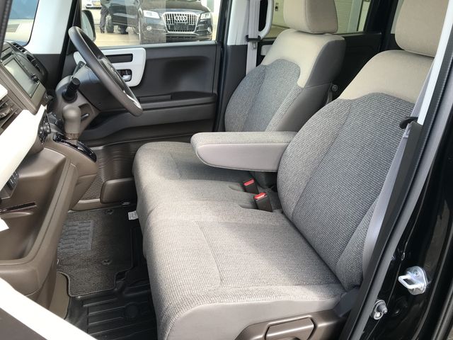 Honda N BOX 2023-04 193927-18
