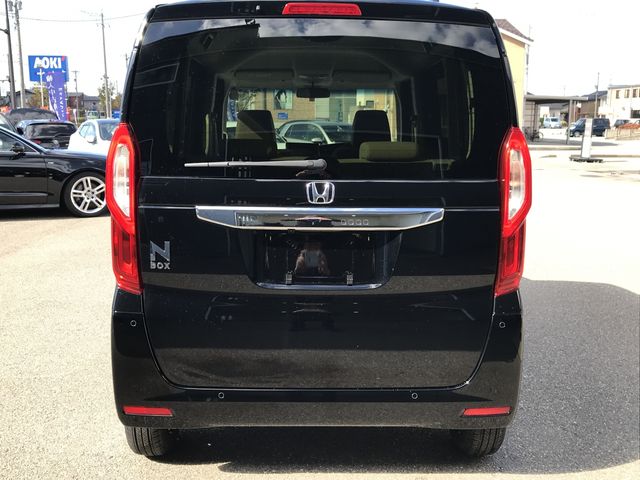 Honda N BOX 2023-04 193927-7