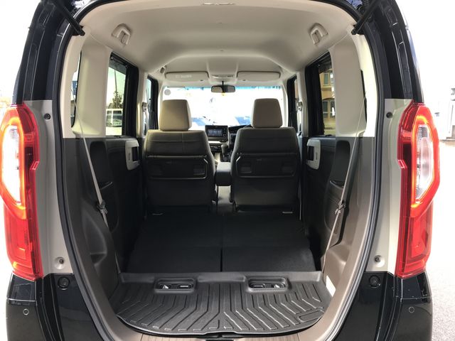 Honda N BOX 2023-04 193927-14
