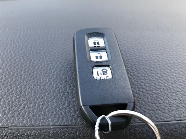 Honda N BOX 2023-04 193927-25