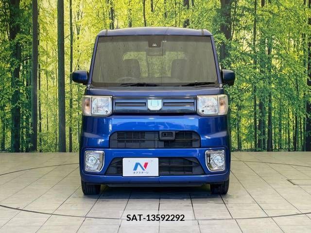 Daihatsu WAKE 2016-06 371056-14