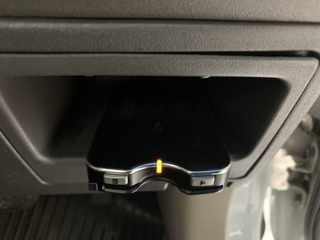 Toyota SIENTA 2011-08 8308-21