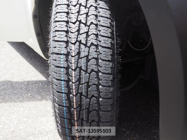 Nissan CUBE 2013-06 385803-3