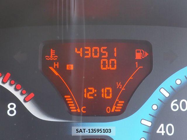 Nissan CUBE 2013-06 385803-8