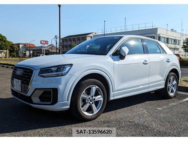 Audi Q2 2018-01 292754-0