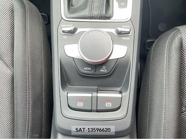 Audi Q2 2018-01 292754-11
