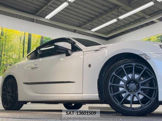 Toyota 86 2016-12 355220-13