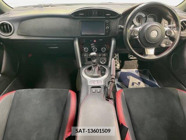 Toyota 86 2016-12 355220-1