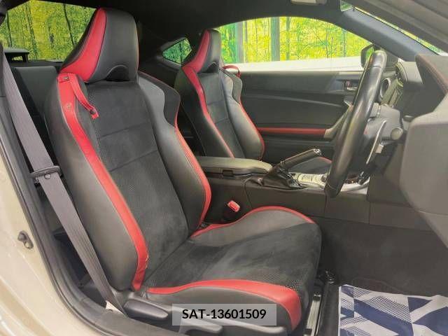 Toyota 86 2016-12 355220-8