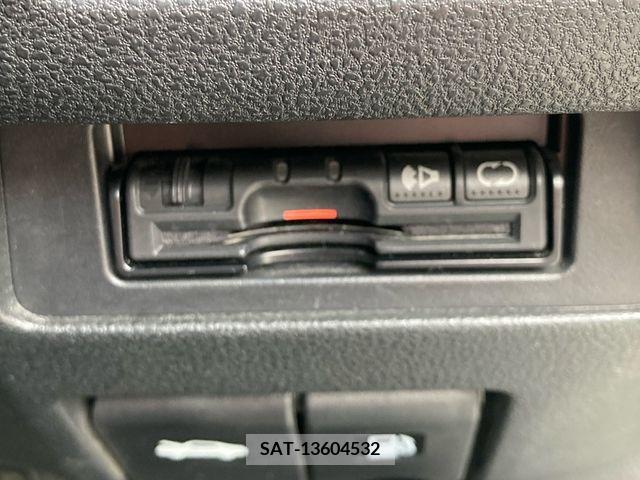 Nissan JUKE 2011-09 375608-13