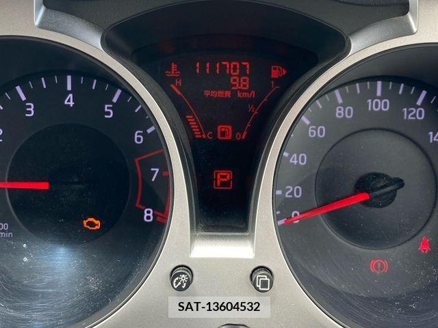 Nissan JUKE 2011-09 375608-12