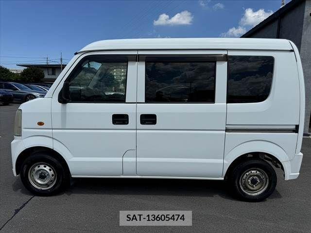 Suzuki EVERY 2009-10 390714-11