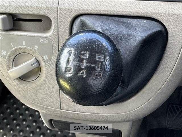 Suzuki EVERY 2009-10 390714-24