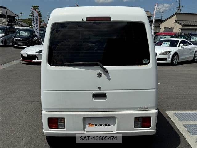Suzuki EVERY 2009-10 390714-13