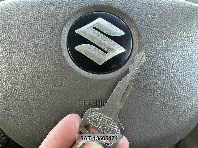 Suzuki EVERY 2009-10 390714-21