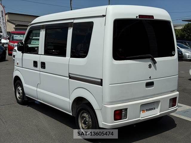 Suzuki EVERY 2009-10 390714-12