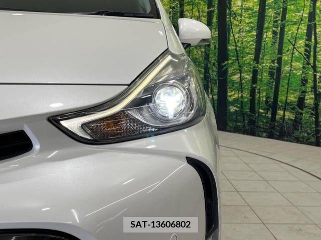Toyota PRIUS ALPHA 2015-06 383254-12