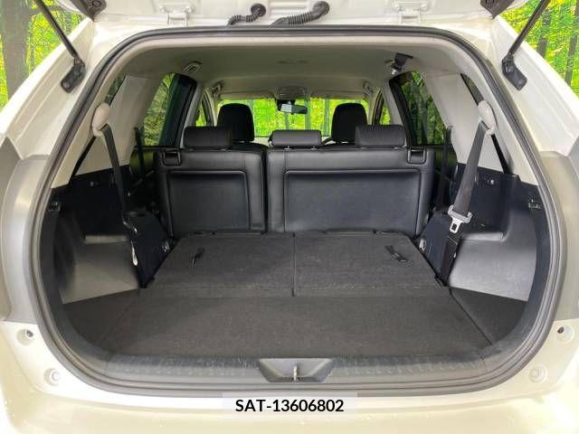 Toyota PRIUS ALPHA 2015-06 383254-10