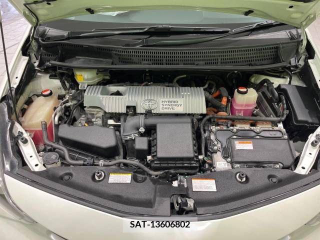 Toyota PRIUS ALPHA 2015-06 383254-18