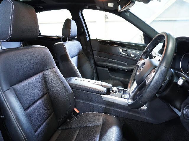 Mercedes Benz E-CLASS 2016-05 13165-2