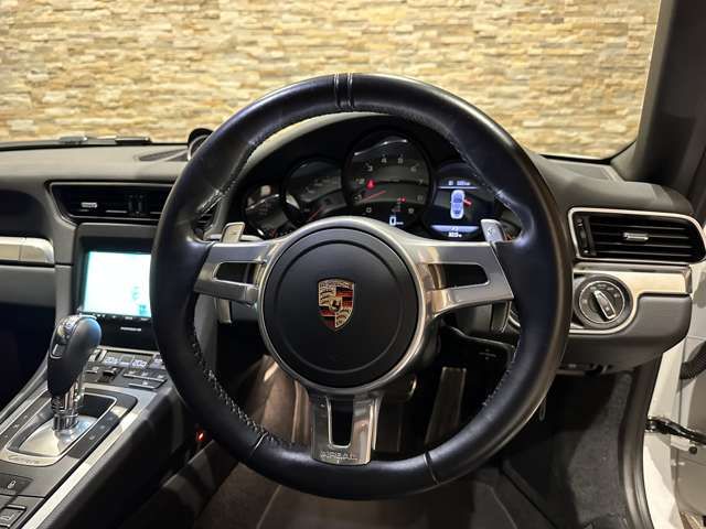 Porsche 911 2015-07 4899-18