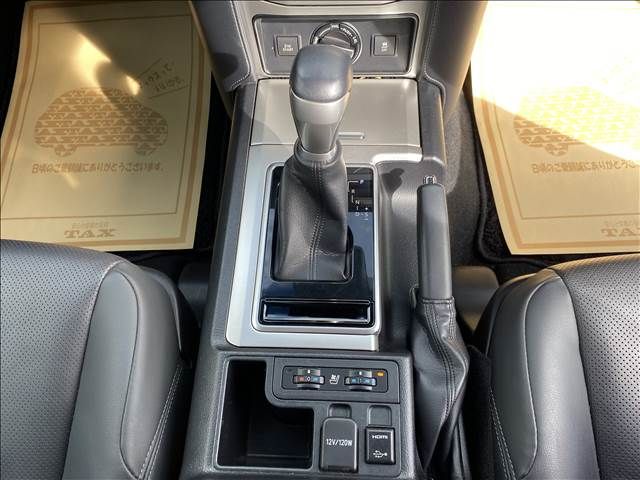 Toyota PRADO 2021-10 8597-8
