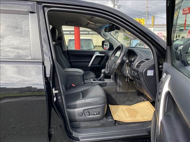 Toyota PRADO 2021-10 8597-3