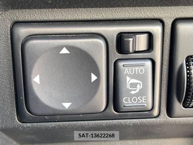 Nissan JUKE 2014-03 254885-7