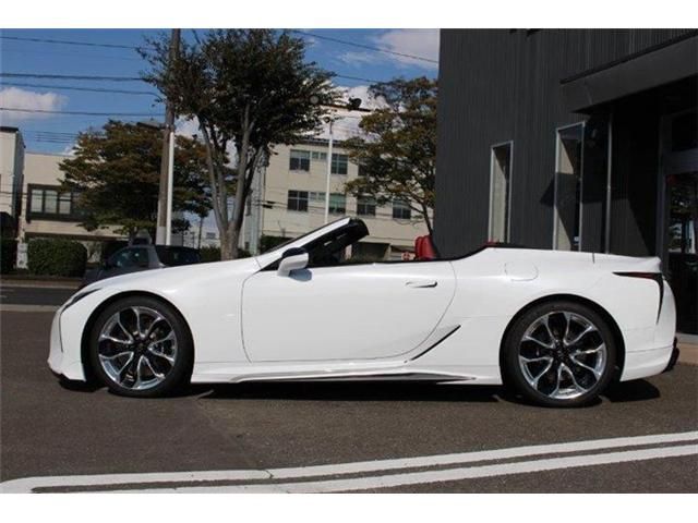 Lexus LC 2021-03 21207-3