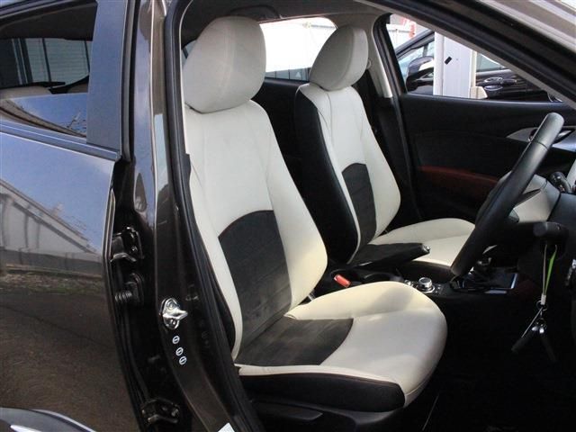 Mazda CX-3 2015-08 12133-3