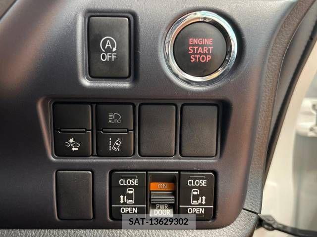 Toyota VOXY 2016-09 321488-5