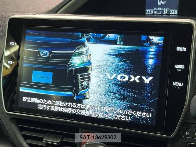 Toyota VOXY 2016-09 321488-2