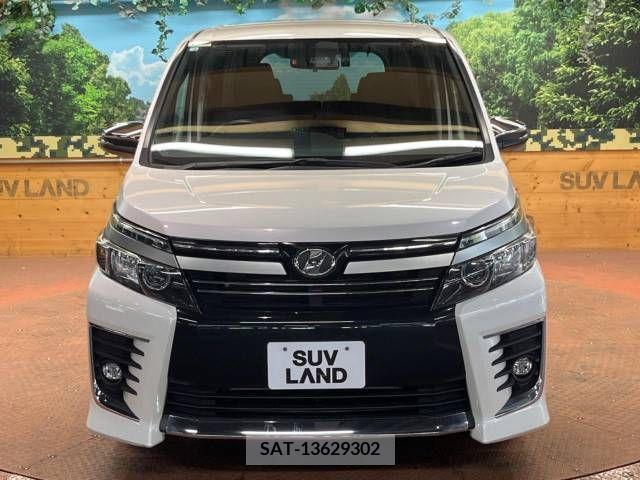 Toyota VOXY 2016-09 321488-16