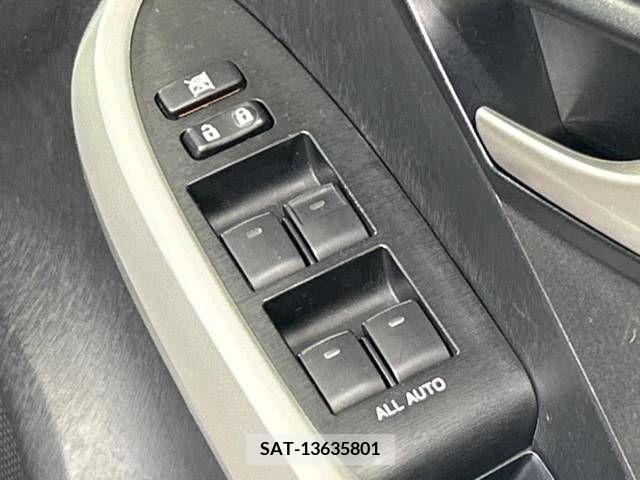 Toyota PRIUS 2013-11 378440-6