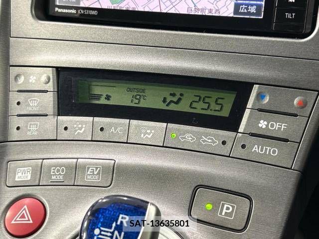 Toyota PRIUS 2013-11 378440-4