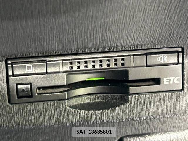Toyota PRIUS 2013-11 378440-3