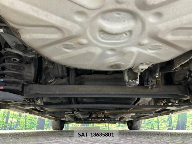 Toyota PRIUS 2013-11 378440-19