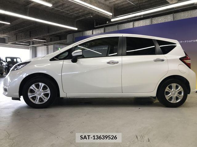 Nissan NOTE 2019-02 241312-16