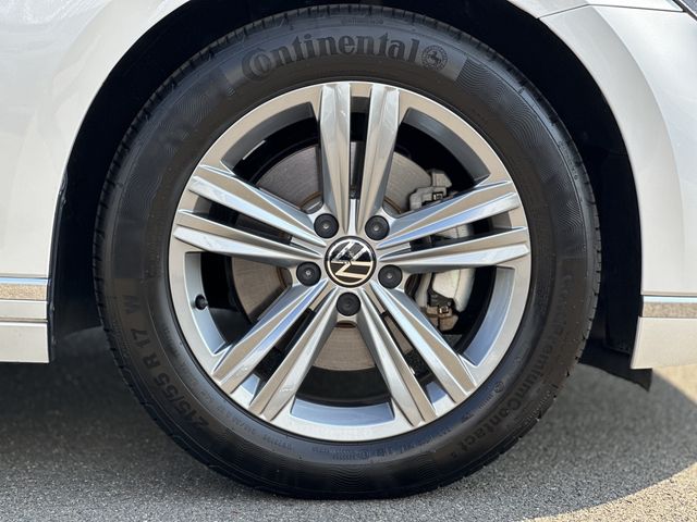 VolksWagen PASSAT VARIANT 2022-12 13214-23