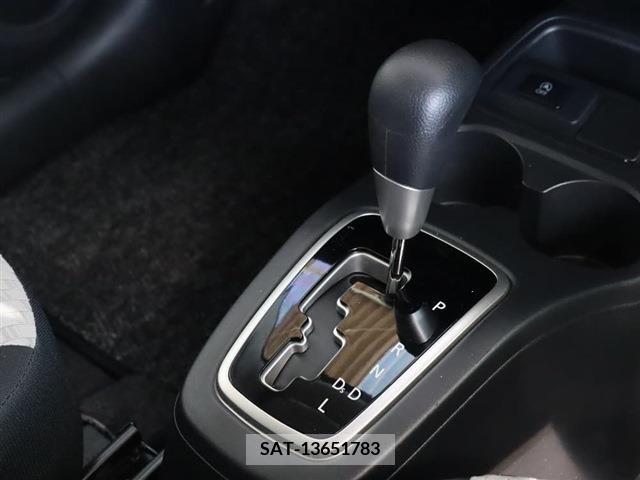 Mitsubishi MIRAGE 2018-10 279728-10