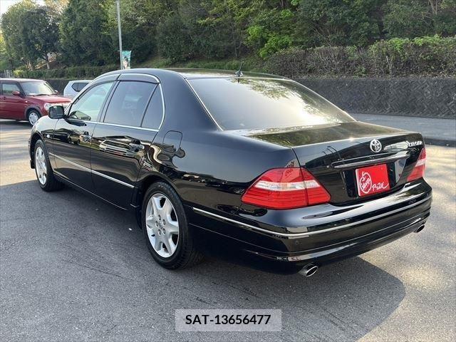 Toyota CELSIOR 2004-01 233486-6