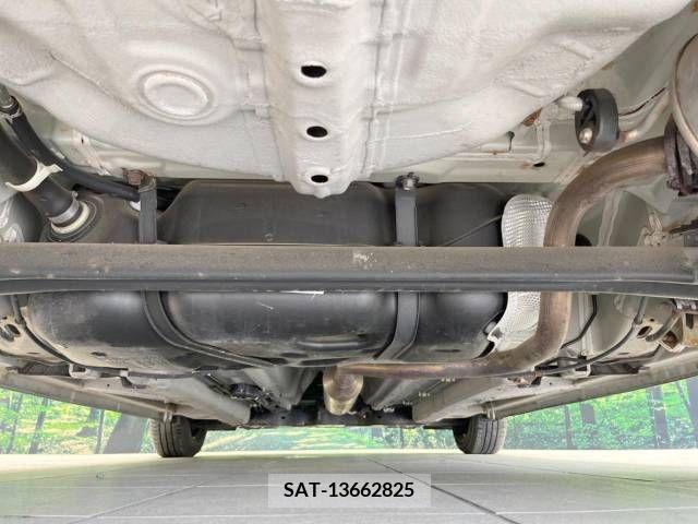 Suzuki SWIFT 2013-09 320908-19