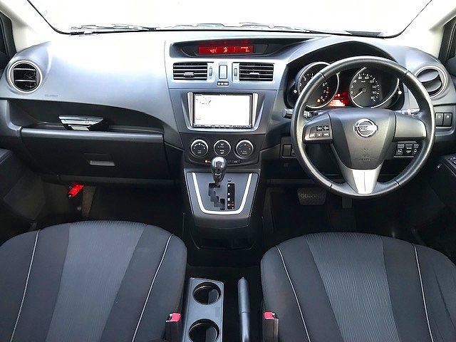 Nissan LAFESTA 2011-09 28775-1