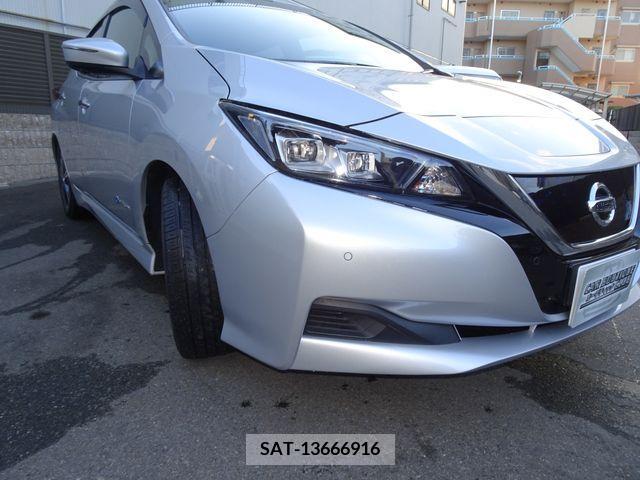 Nissan LEAF 2019-09 209424-6