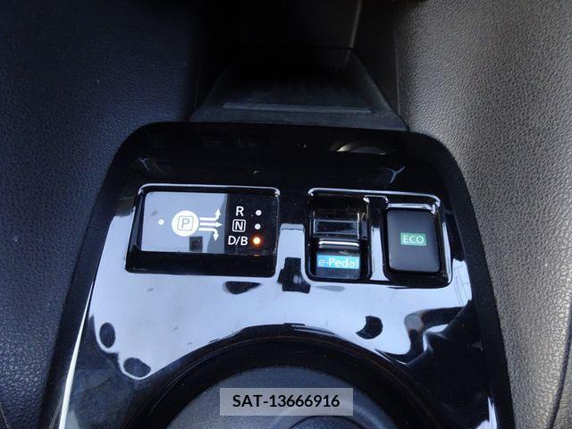 Nissan LEAF 2019-09 209424-13