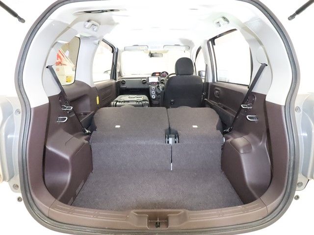 Toyota SPADE 2013-03 185090-10